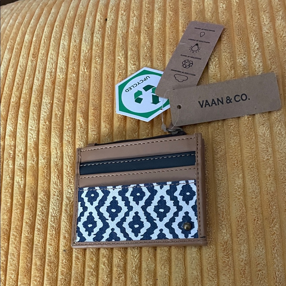 Blue and Tan Patterned Card Holder